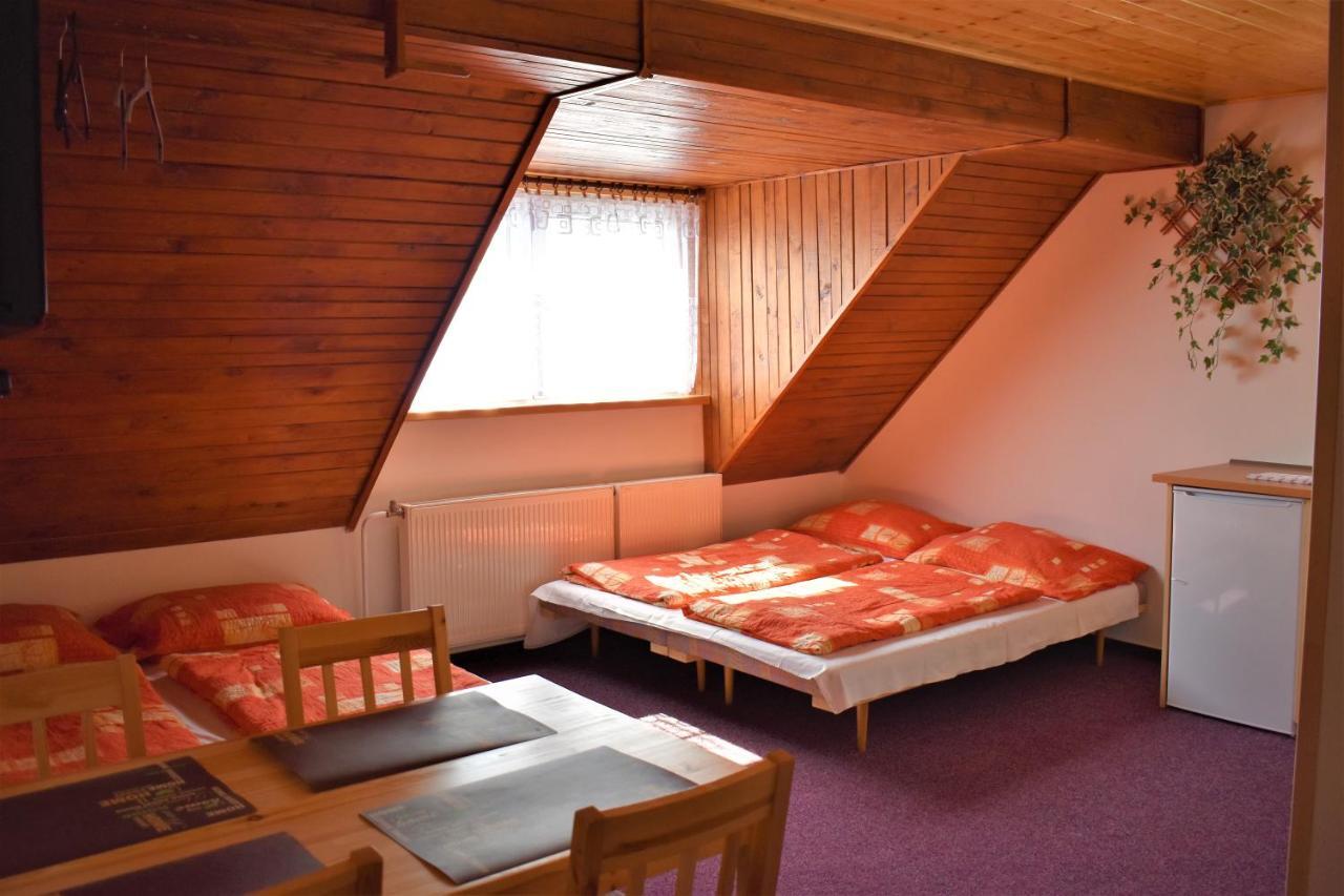Pension Ivanka Jestrabi V Krkonosich Exterior foto